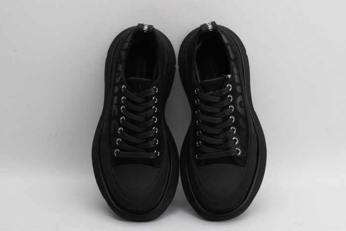 Alexander McQueen Tread
