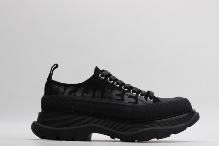 Alexander McQueen Tread