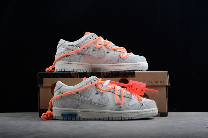DUNK LOW 