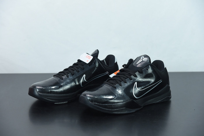 NIKE ZOOM KOBE 