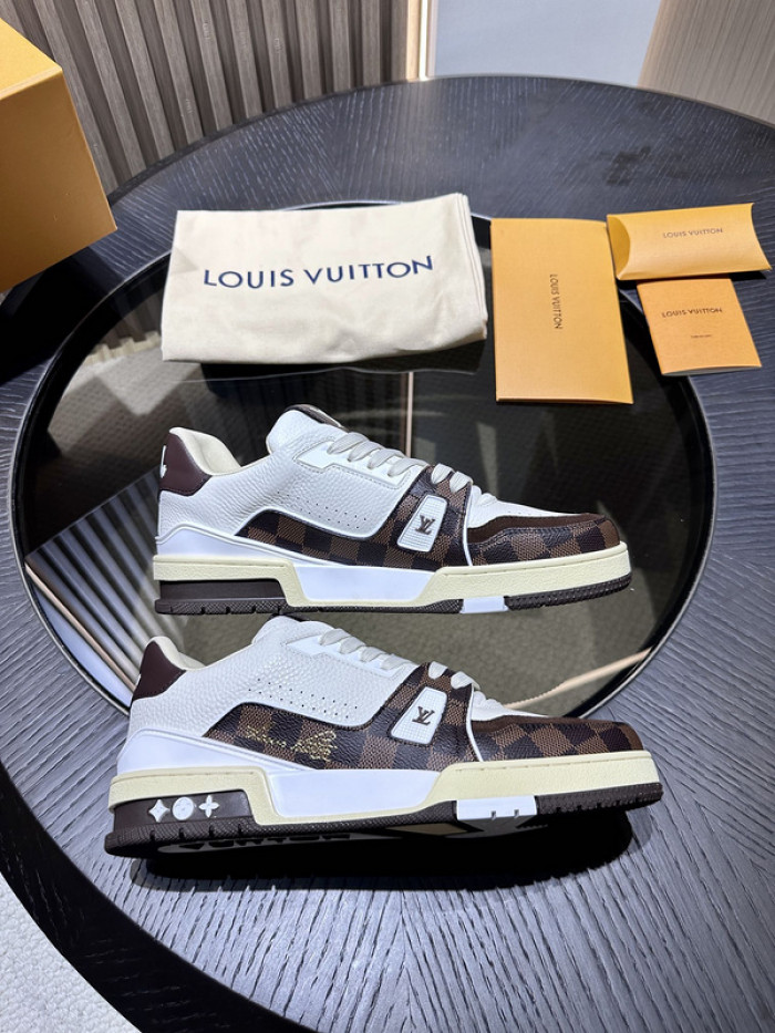 LO1_VTS SNEAKER