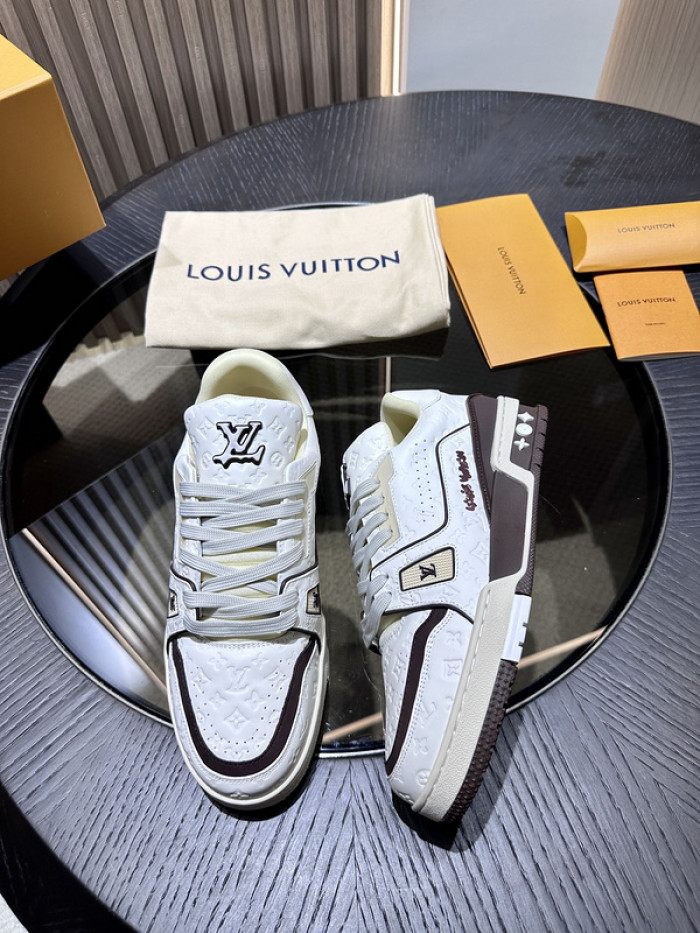 LO1_VTS SNEAKER