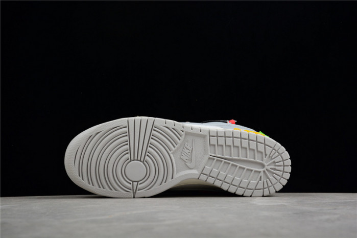 DUNK LOW 