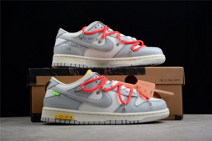 DUNK LOW 