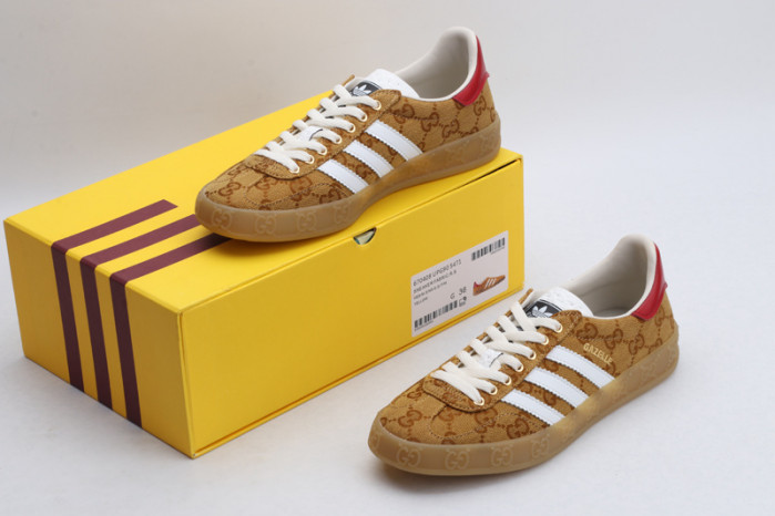 GUCC* X ADIDA* SNEAKER