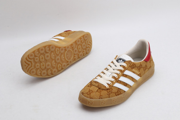 GUCC* X ADIDA* SNEAKER