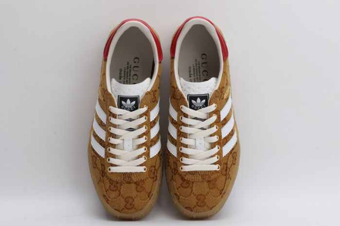 GUCC* X ADIDA* SNEAKER