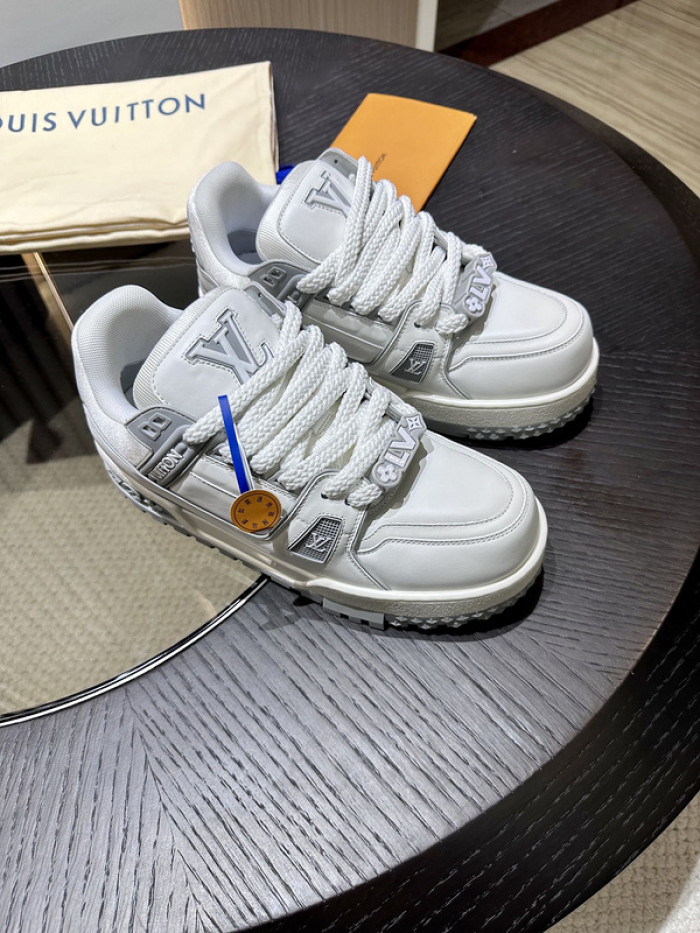 LO1_VTS SNEAKER