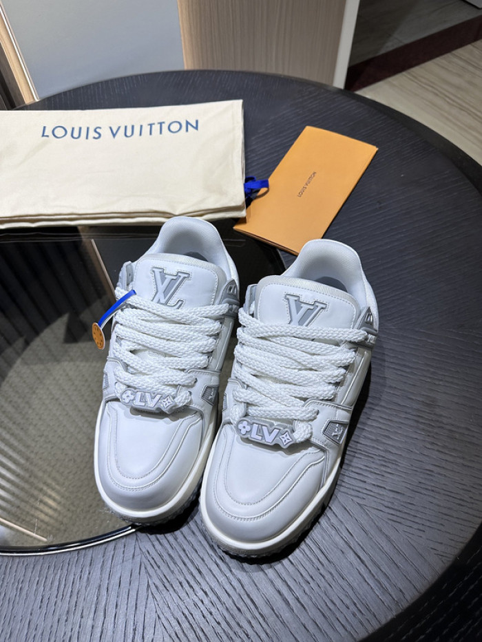 LO1_VTS SNEAKER