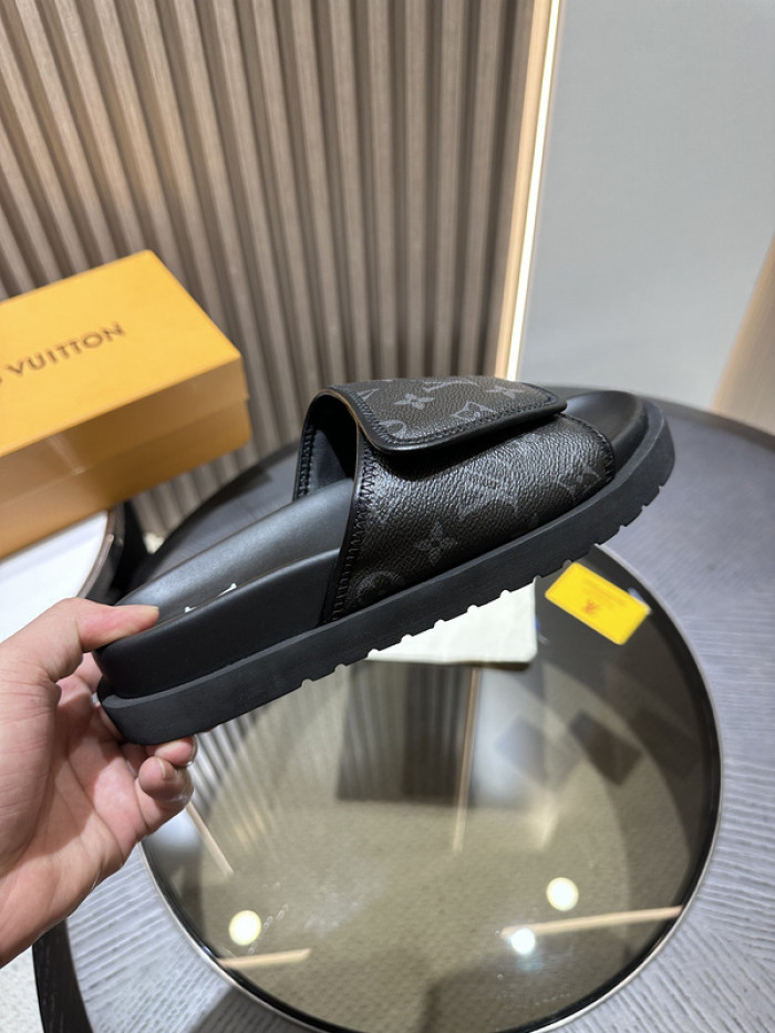 LO1_VTS SANDALS