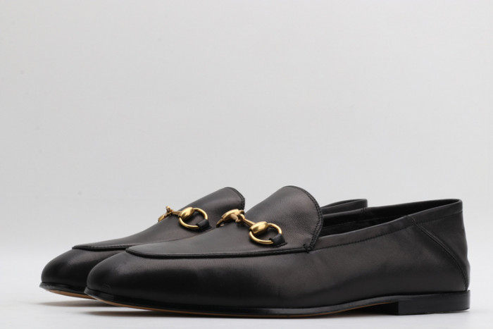 G*u*i loafer