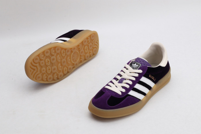 GUCC* X ADIDA* SNEAKER