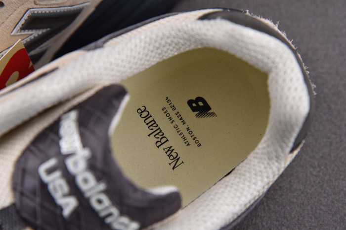 New Balance M990AD3