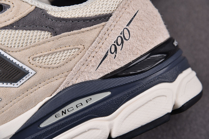 New Balance M990AD3