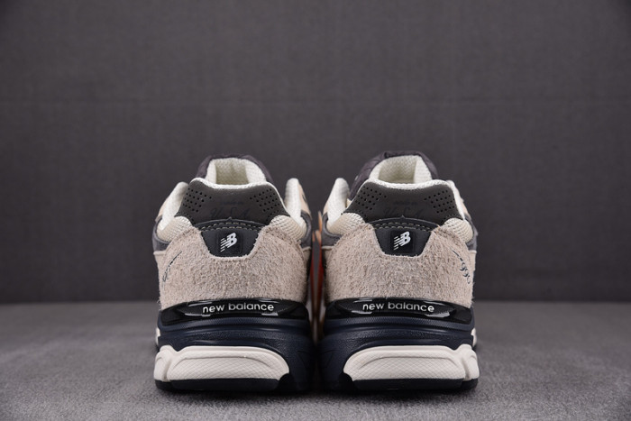 New Balance M990AD3