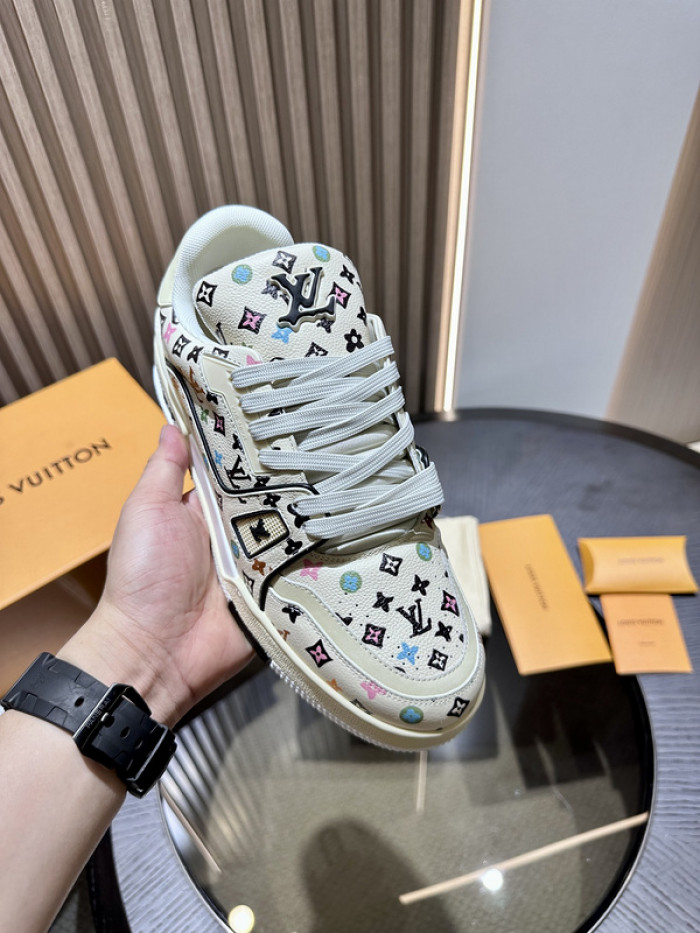 LO1_VTS SNEAKER