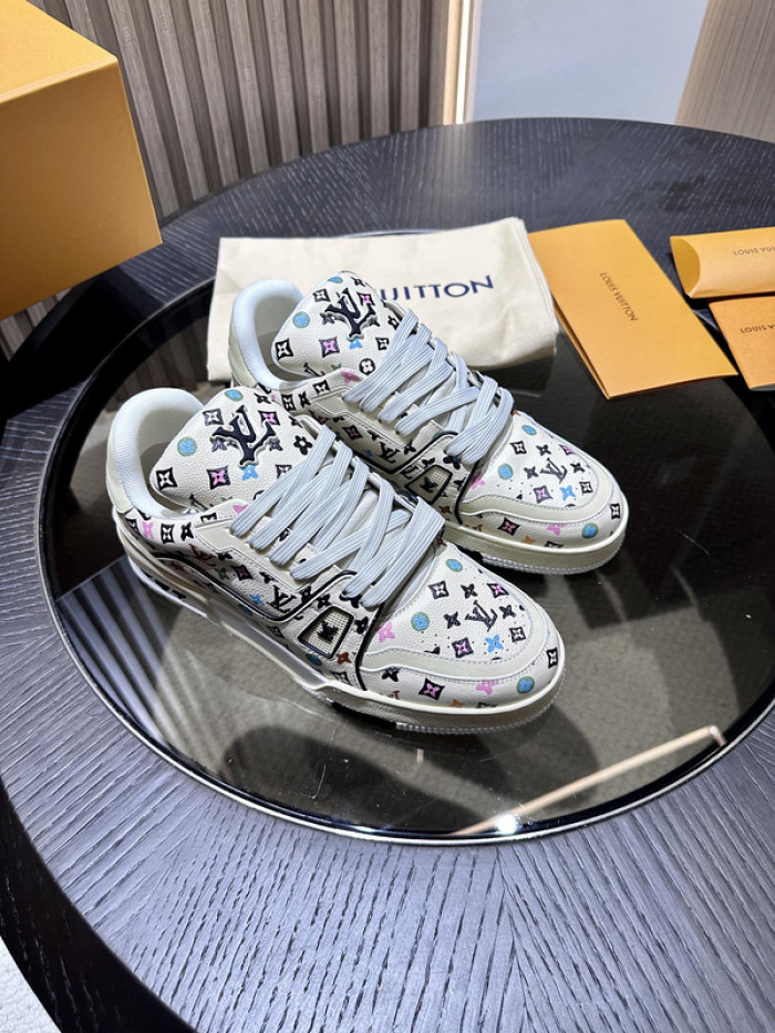 LO1_VTS SNEAKER