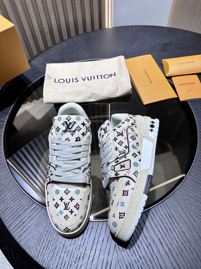 LO1_VTS SNEAKER