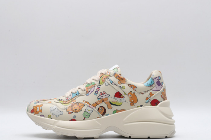 G*u*i sneaker