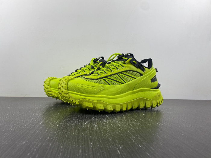 MONCLER TRAILGRIP GORE-TEX
