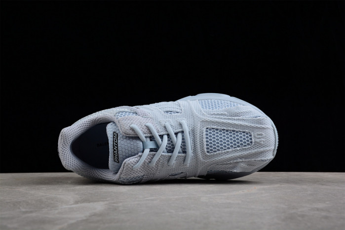 Ba*len*cia*ga -phantom sneakers