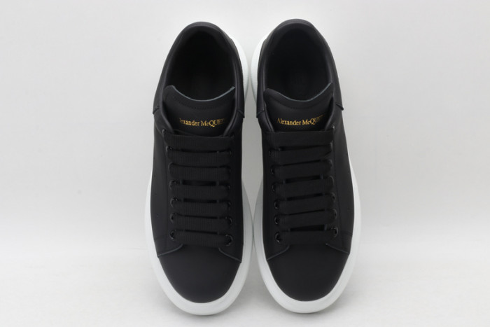 ALEXANDER MCQUEEN OVERSIZED