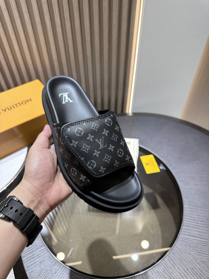 LO1_VTS SANDALS