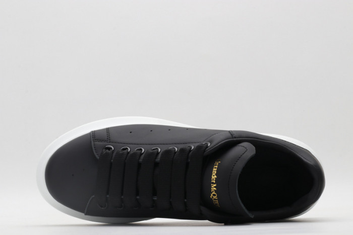 ALEXANDER MCQUEEN OVERSIZED