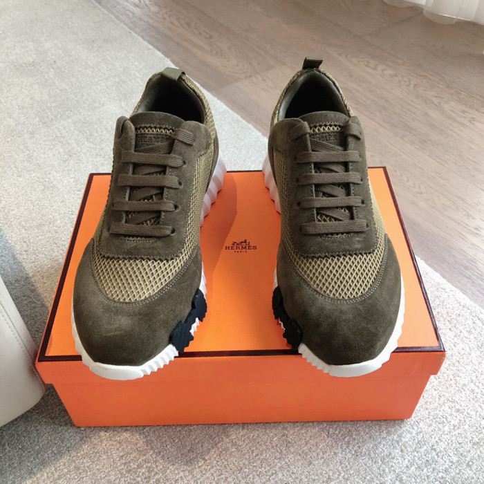 H**mes sneaker