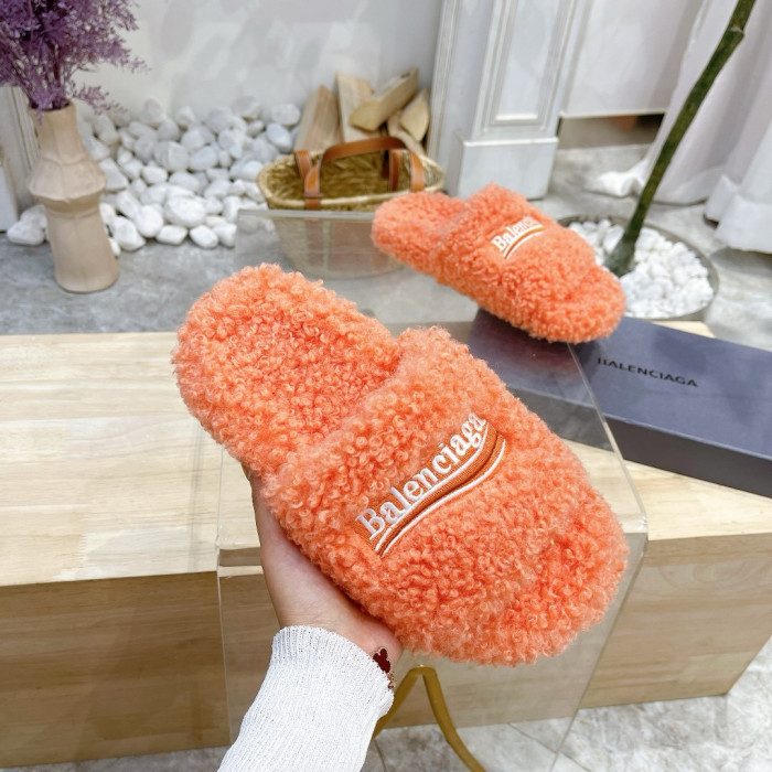 Ba*len*cia*ga sandals