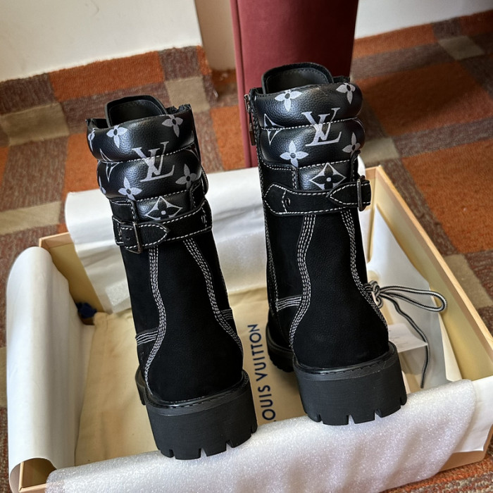 LO1_VTS BOOTS
