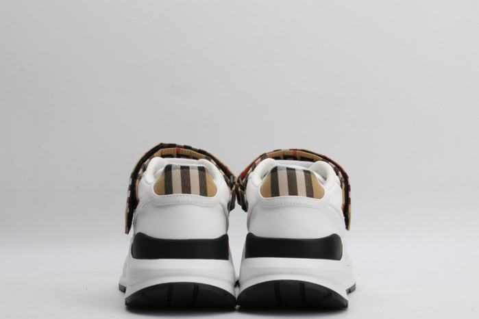 BUBERRY SNEAKER
