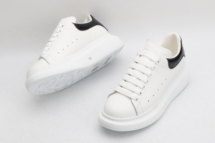 ALEXANDER MCQUEEN OVERSIZED