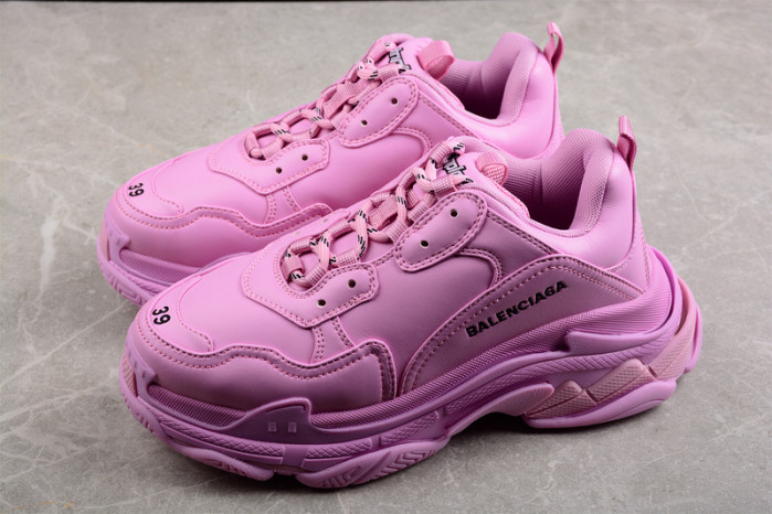 BLCG SNEAKER TRIPLE.S.