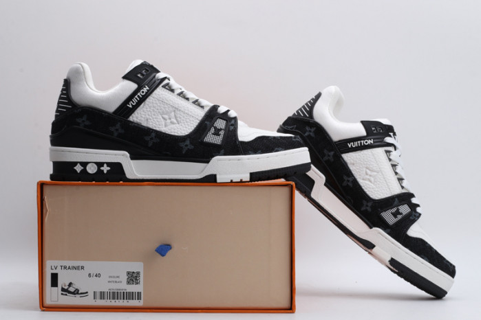 LO1_VTS SNEAKER