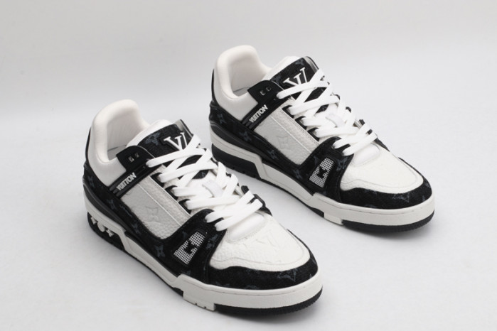 LO1_VTS SNEAKER