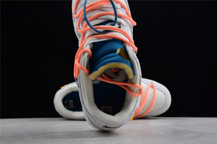 DUNK LOW 