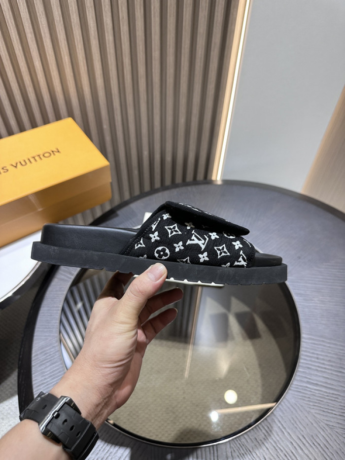 LO1_VTS SANDALS