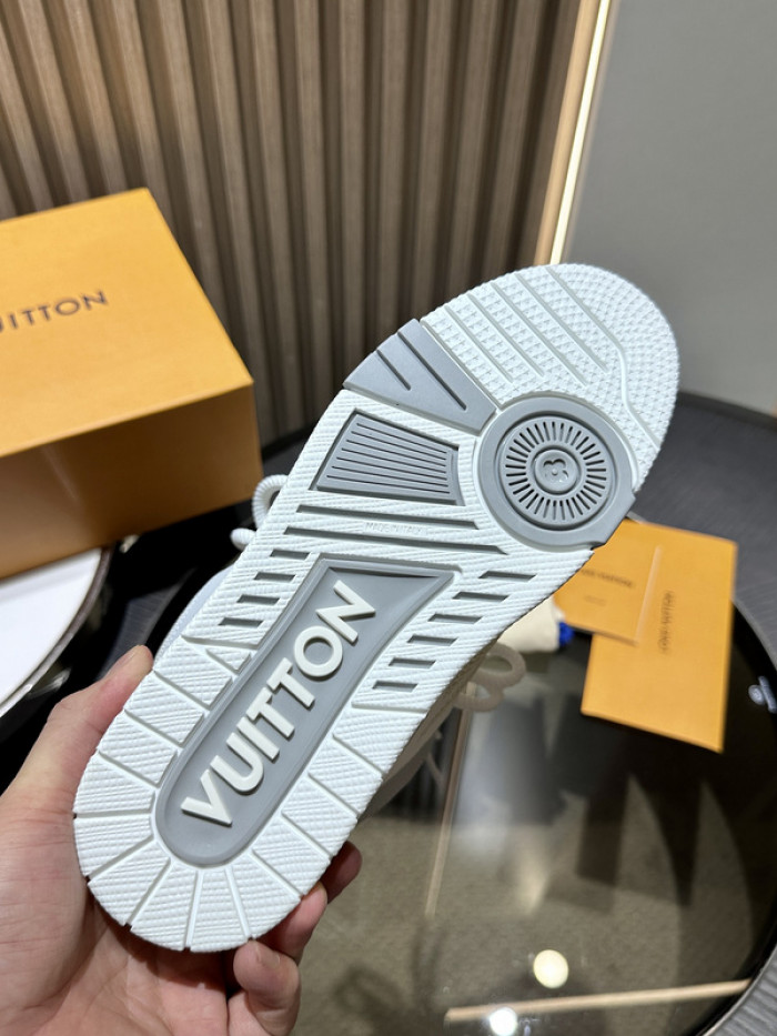 LO1_VTS SNEAKER