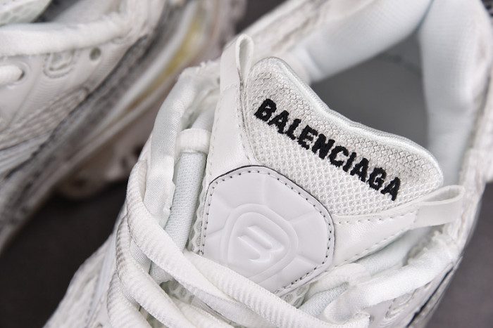 Ba*len*cia*ga -runner