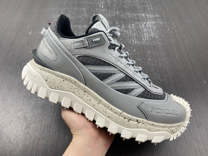 MONCLER TRAILGRIP GORE-TEX