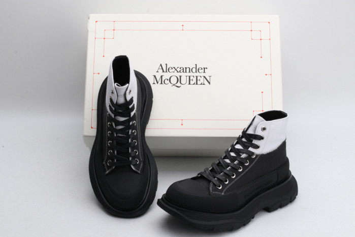Alexander McQueen Tread