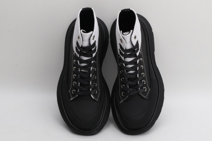 Alexander McQueen Tread