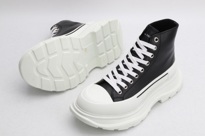 Alexander McQueen Tread