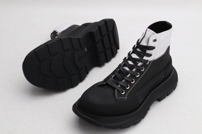 Alexander McQueen Tread