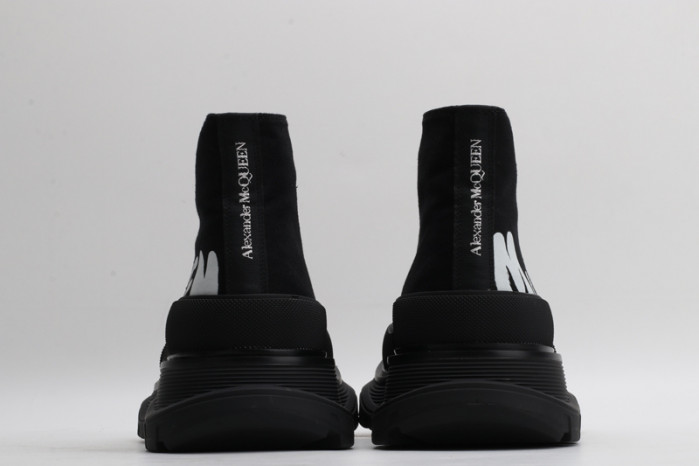 Alexander McQueen Tread