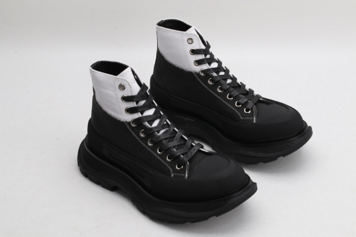 Alexander McQueen Tread