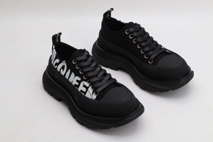 Alexander McQueen Tread