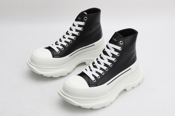 Alexander McQueen Tread
