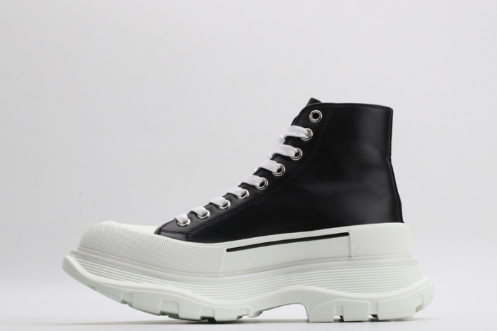 Alexander McQueen Tread
